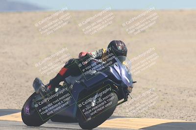 media/Sep-20-2025-Race Pace (Sat) [[d4e1b33f4d]]/Non Verified/Turn 12 (12pm)/